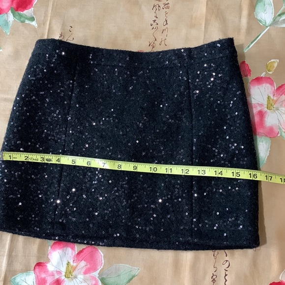 Topshop Mini Skirt, Sequins, Black, Size 4 - Picture 6 of 7